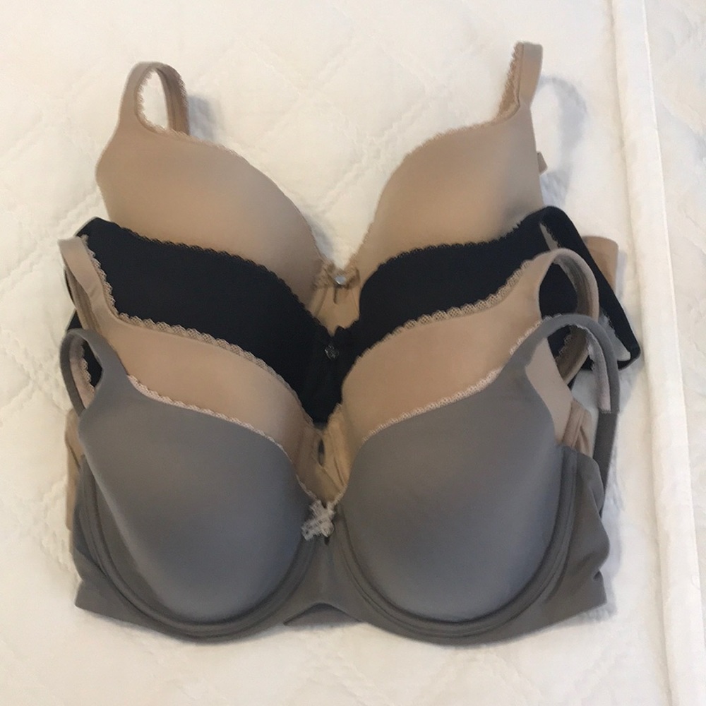 SOLD Victoria Secret 36D underwire Demi “LOT”